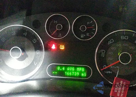 2008 Ford Taurus X Sel z USA, uszkodzony, nr VIN 1FMDK05W98GA37104